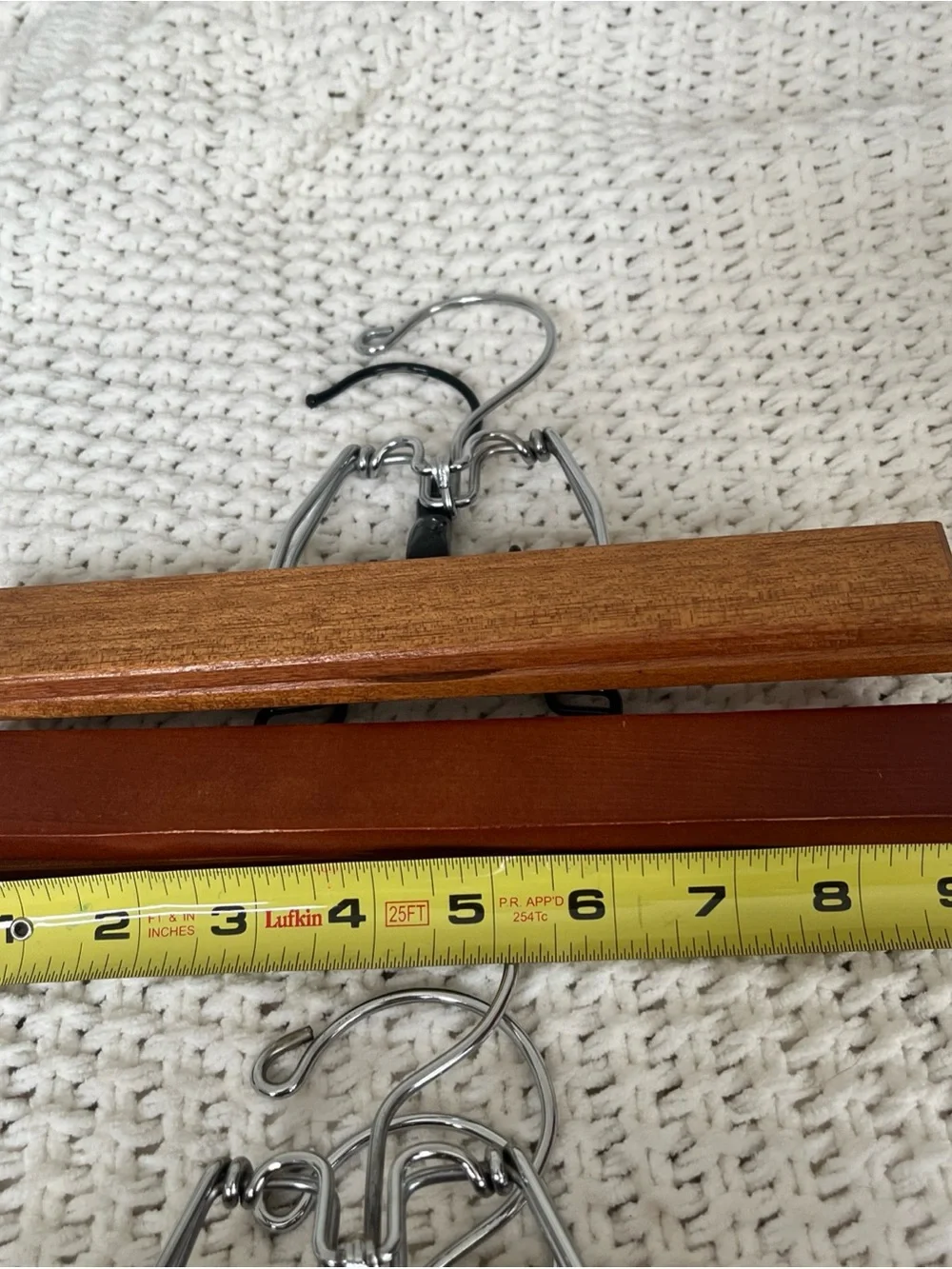 Wooden Hangers/Plastic Hangers Pants Skirts Clamps Lot Of 12 Various Sizes